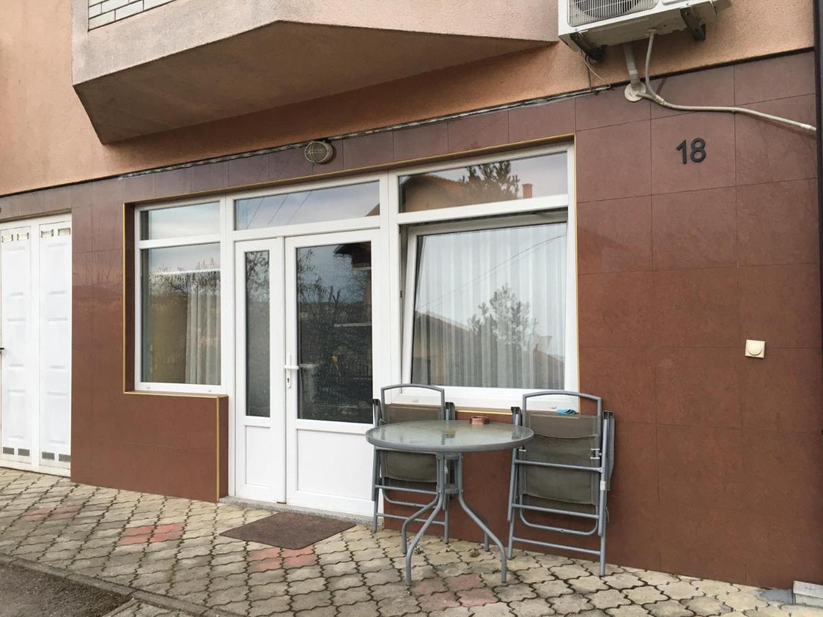 Apartment Mirjana Banja Luka Exterior foto